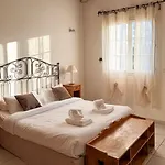 Villas privées avec piscine et spa en pleine nature Villa Saint-Maurice-dʼArdèche