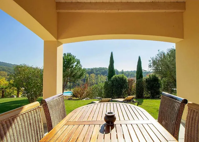 Villas Privees Avec Piscine Et Spa En Pleine Nature Saint-Maurice-dʼArdèche